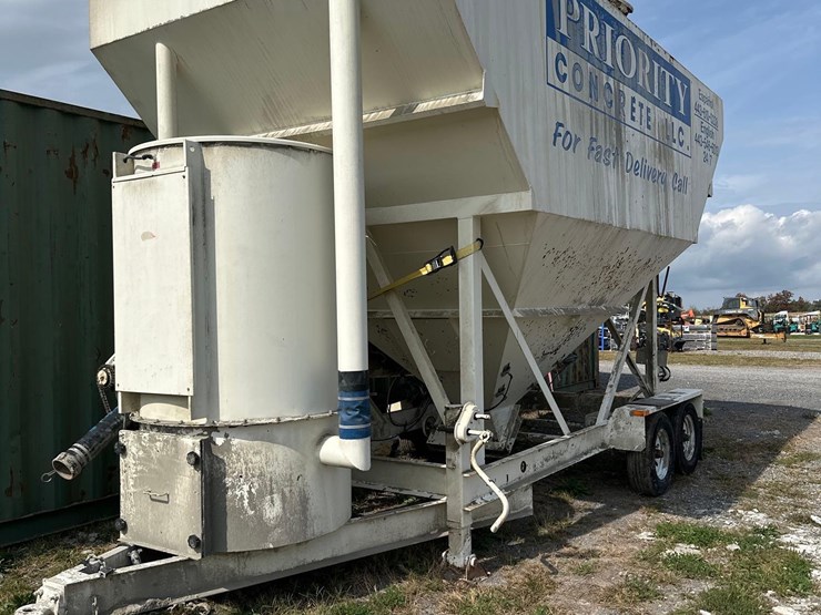portable-concrete-silo-image-1