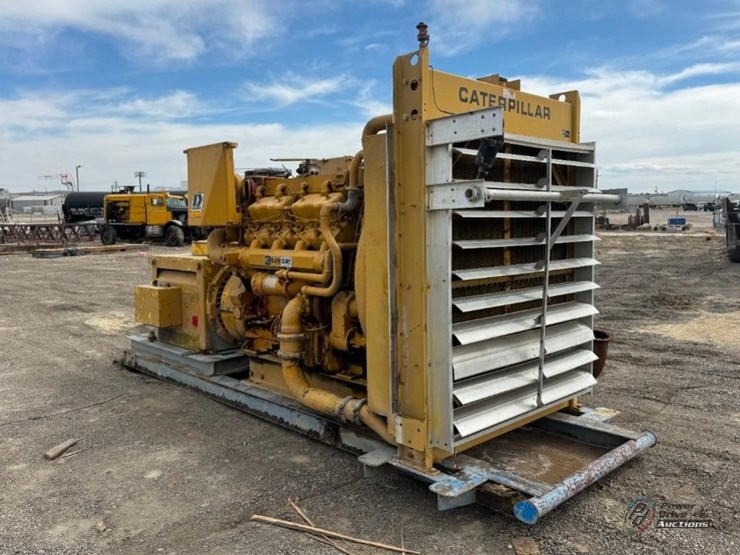 caterpillar-d379-image-5