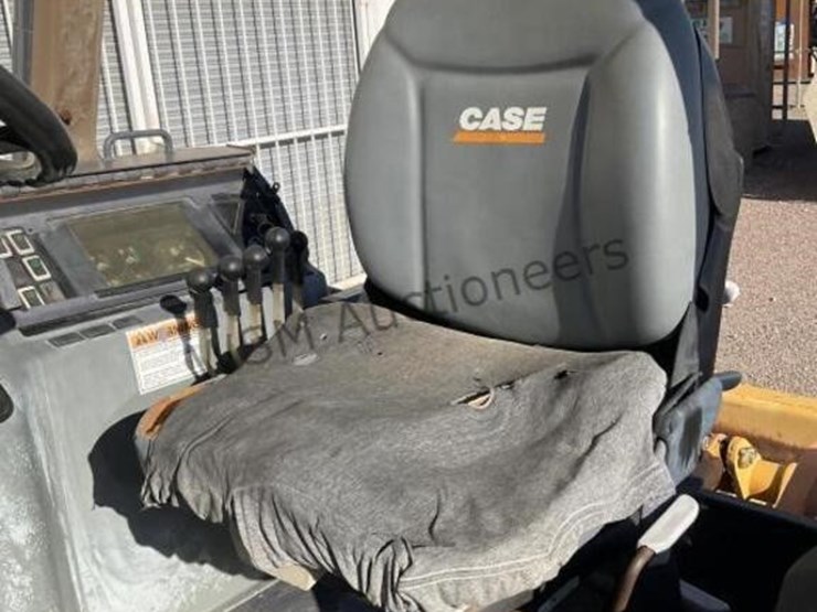 case-570xlt-skip-loader-image-20