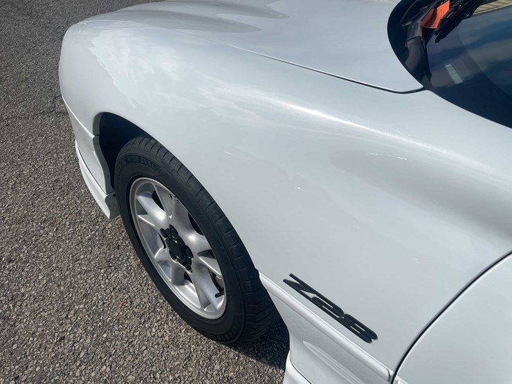 #6877-•-2000-chevy-camaro-z28-(has-wi-title)-(neenah,-wi)-image-18