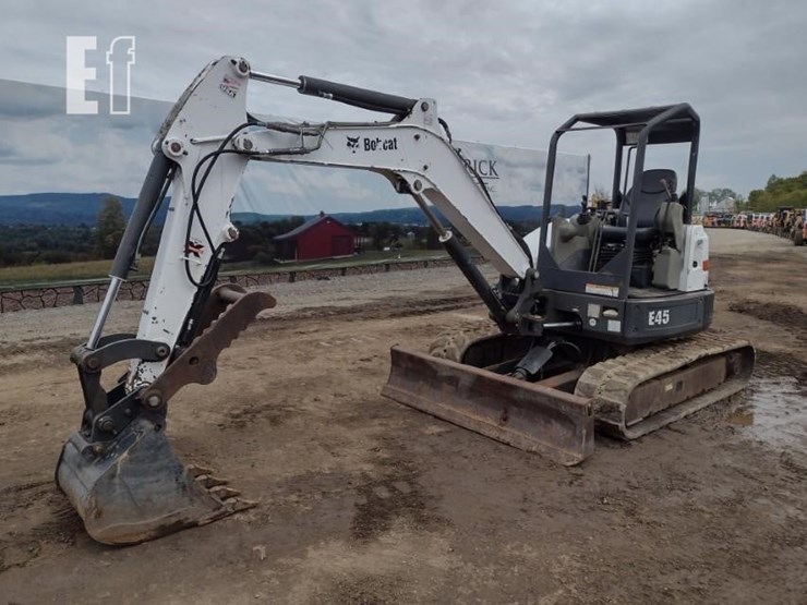 bobcat-e45-image-48