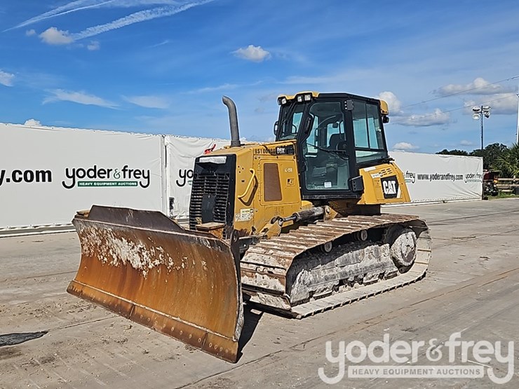 2014-caterpillar-d6k2-lgp-image-1