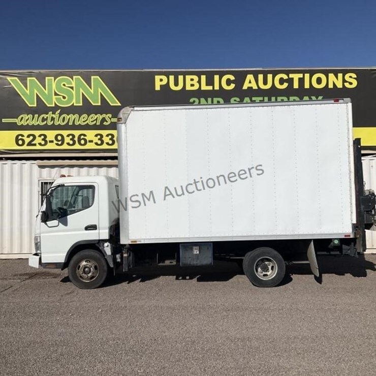 2007 Mitsubishi Fuso Box Truck