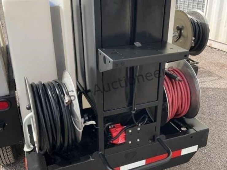 hydro-tek-ss35005vg-towable-steam-cleaner-image-12