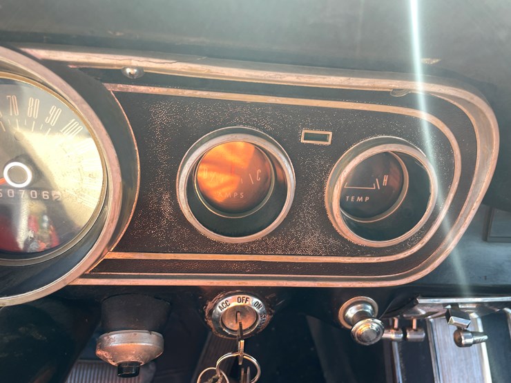 #7017-•-1966-ford-mustang-convertible-(downing,-wi)-(has-wi-title)-image-95