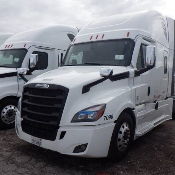 2024 FREIGHTLINER CASCADIA 126