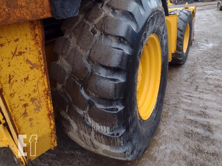 2015-deere-310k-image-25