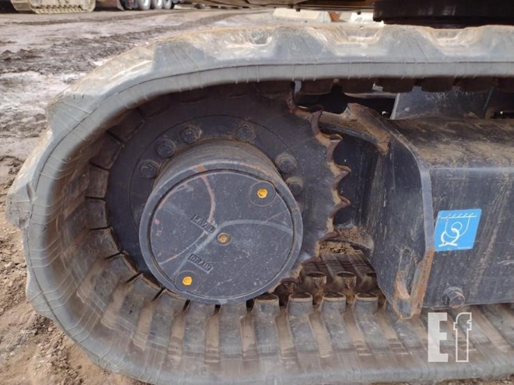 2023-deere-35g-image-28