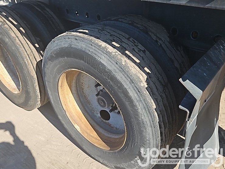 2006-transcraft-45'-tandem-axle-flatbed-trailer,-gvwr-80,000-lbs-image-5