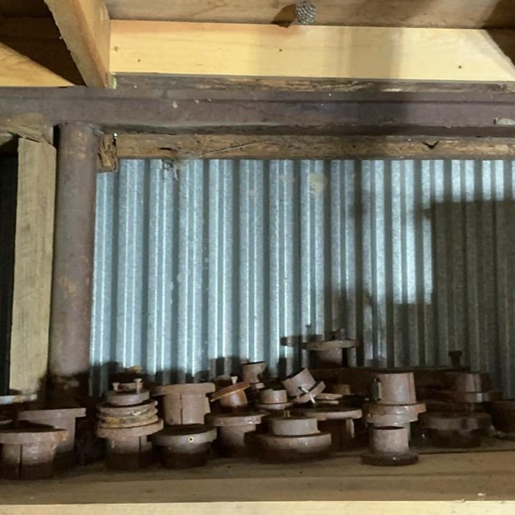 #153 • Sprockets, Cylinders, and Assorted Parts