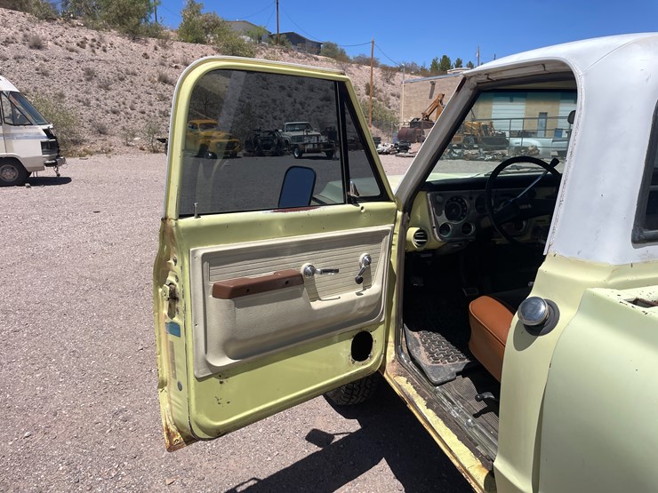 #505-•-1972-gmc-truck-(has-nm-title)-(located-in-elephant-butte)-image-40