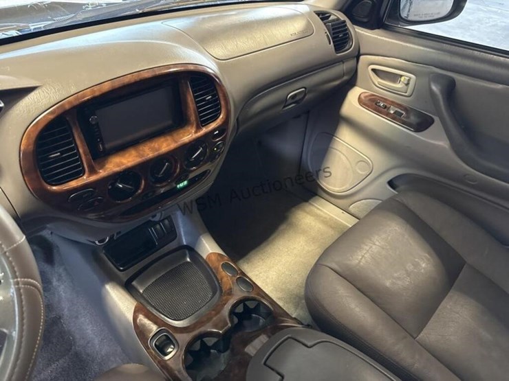2006-toyota-tundra-sr5-image-21