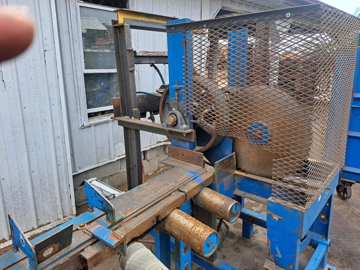#131-•-baker-chop-saw-image-4