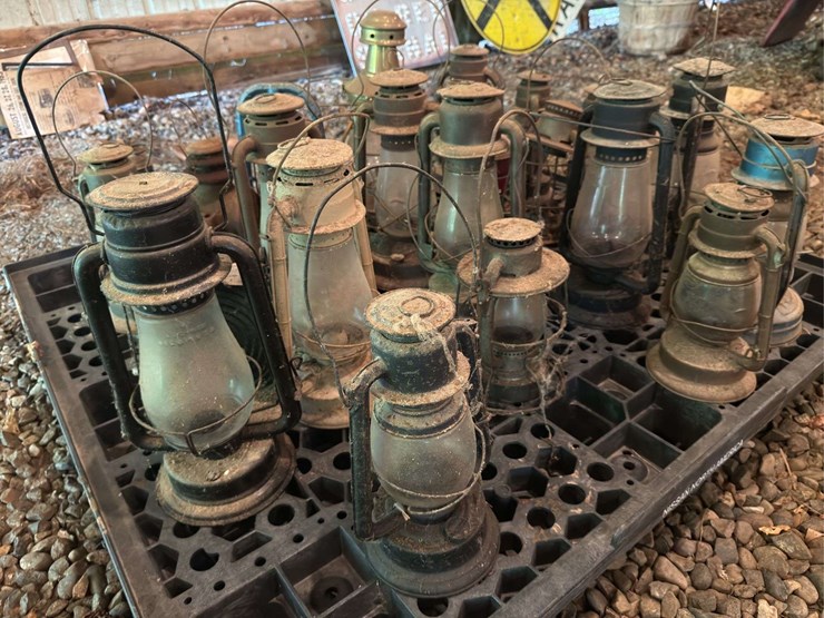 lantern-assortment-image-5