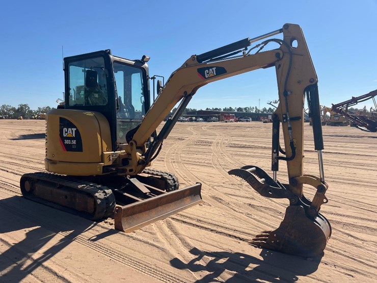 2014-caterpillar-303.5e-cr-image-6