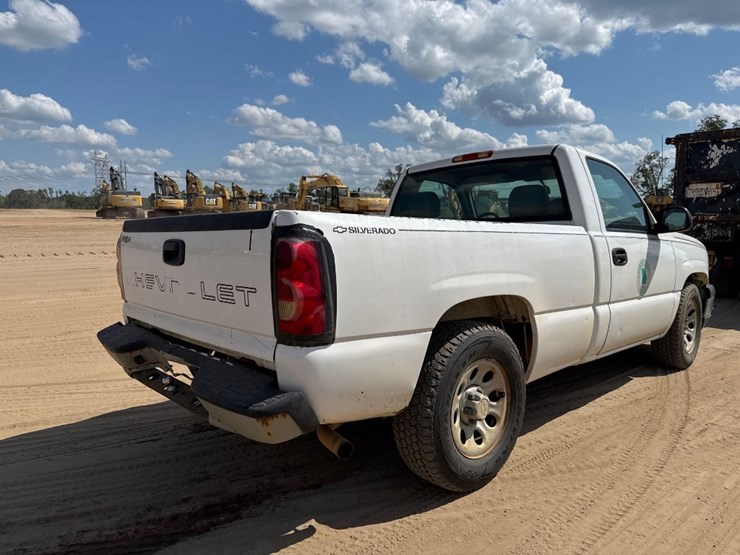 2007-chevrolet-silverado-image-6