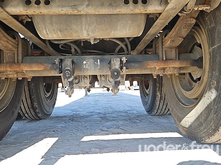 2004-clark-45'-tandem-axle-flatbed-trailer,-gvwr-66,500-lbs-image-9