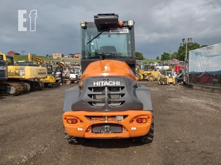 2023-hitachi-zw80-5b-image-4