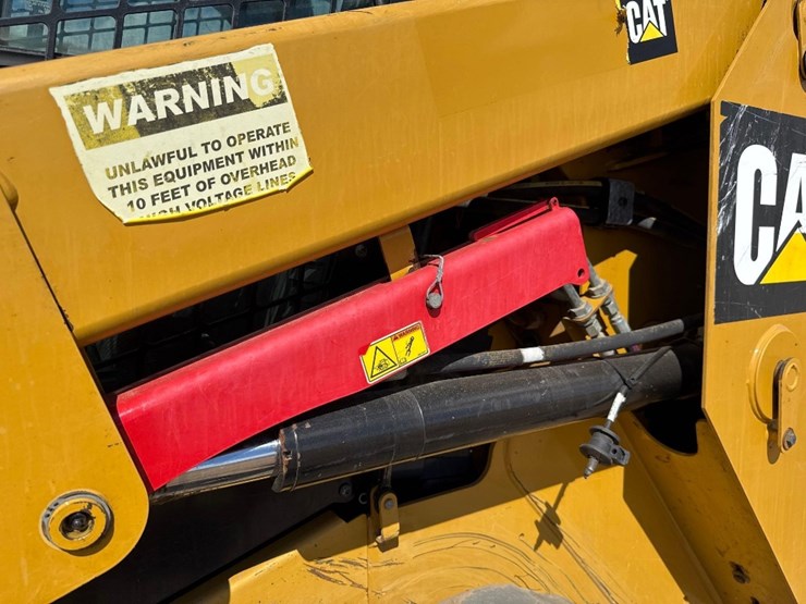 2019-caterpillar-279d-image-22