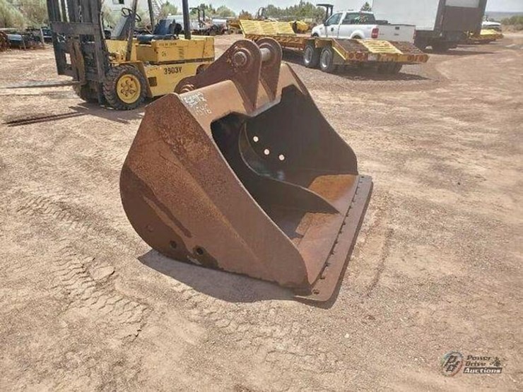 85"-excavator-grading-bucket-image-3