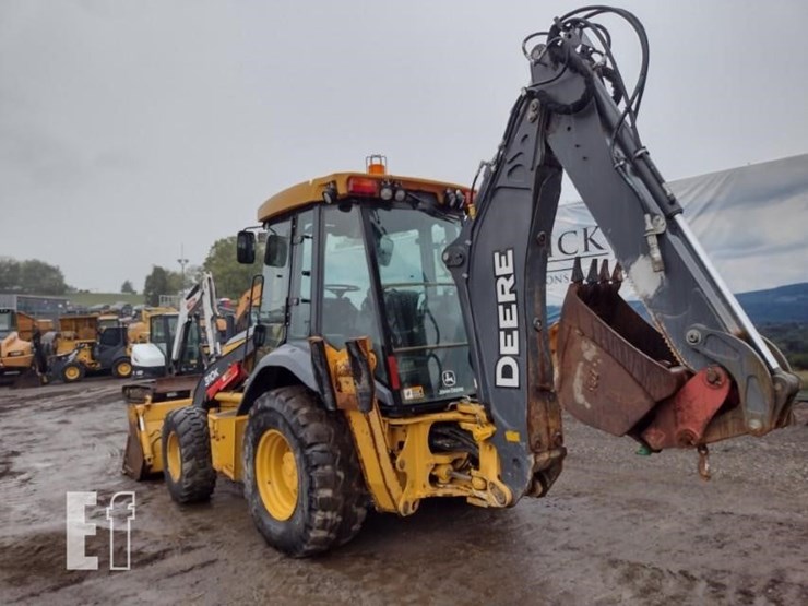 2015-deere-310k-image-40