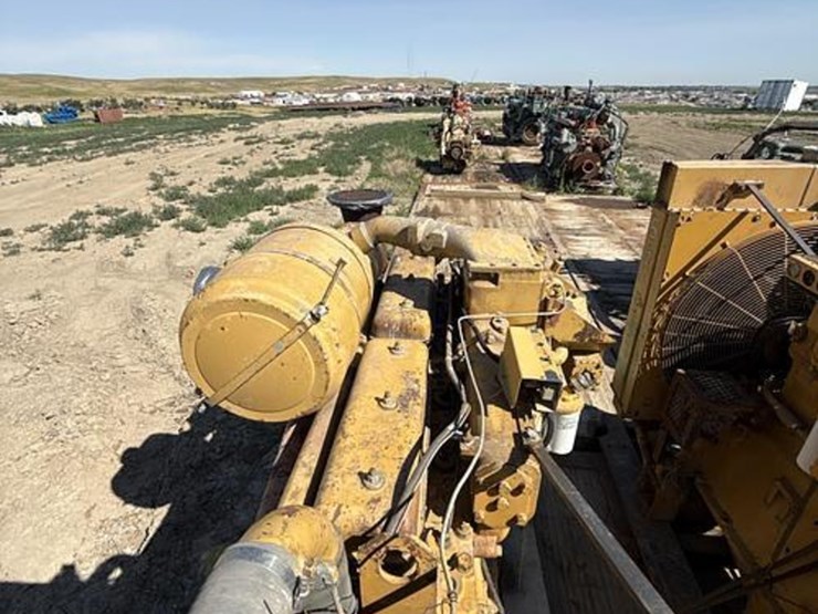caterpillar-d353-image-6