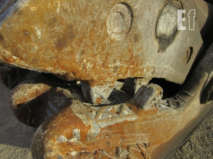 caterpillar-330-image-4