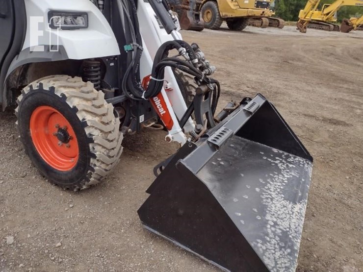 2022-bobcat-toolcat-uw56-image-25