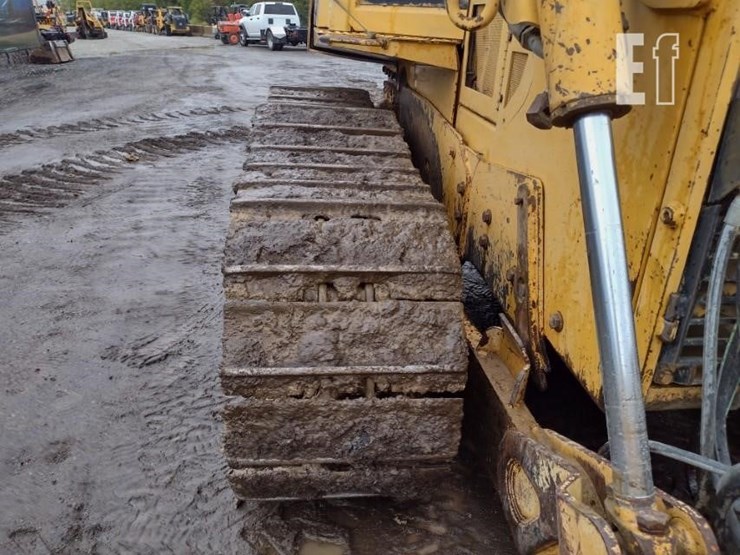 1997-deere-750c-image-36