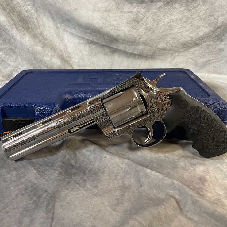 #4776 • Colt Anaconda 44 Mag Revolver, SN: AC112341