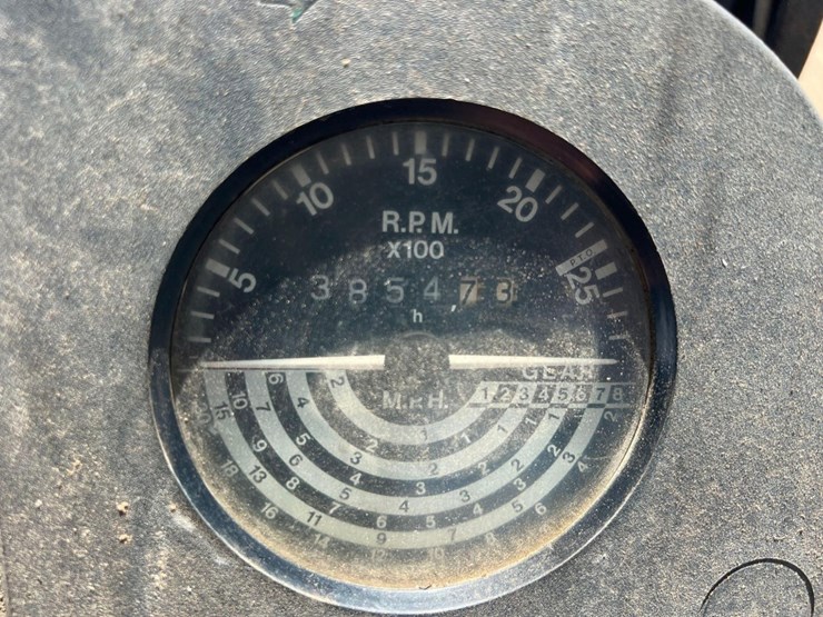 john-deere-2750-image-27