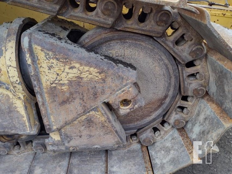 2008-caterpillar-d6t-lgp-image-27