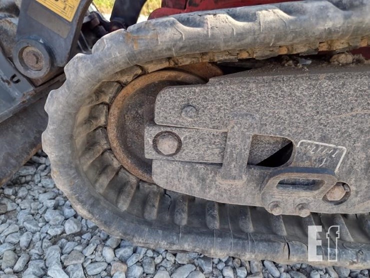 22-toro-dingo-tx-1300-skid-loader-9530-image-21
