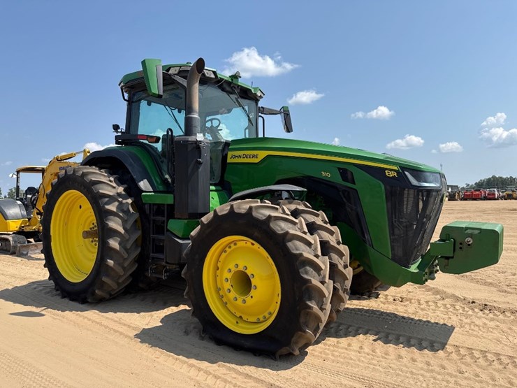 john-deere-8r-310-image-4