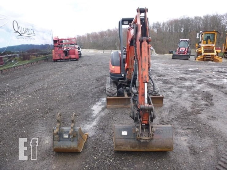 2016-kubota-u25-image-2