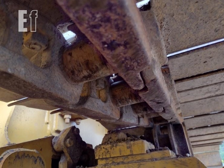 2007-deere-700j-lgp-image-29