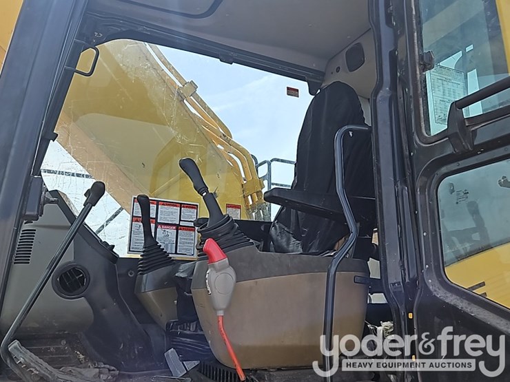 2016-komatsu-pc360-lc-11-image-37