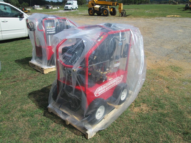 #29447-•-2025-magnum-4000-series-hot-water-pressure-washer-253839-image-3
