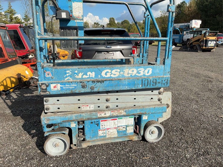 genie-1930-updated-control-box-runs-and-functions-19ft-air-30”-wide-image-2