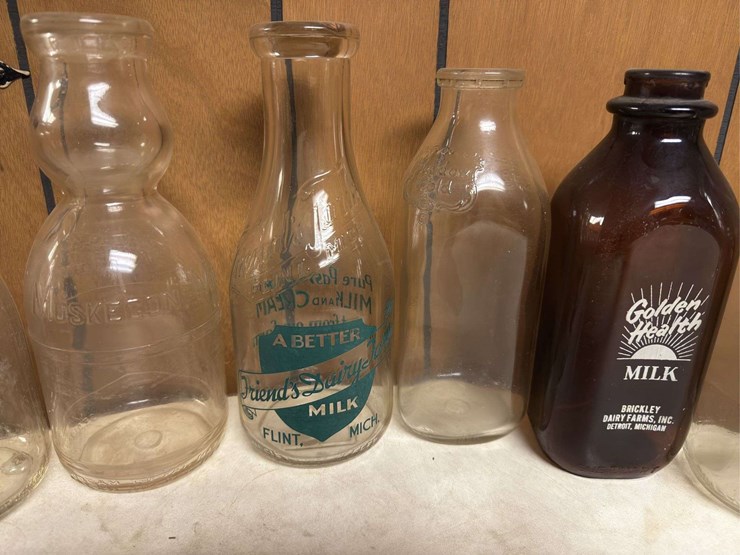 (14)-milk-bottles-image-4