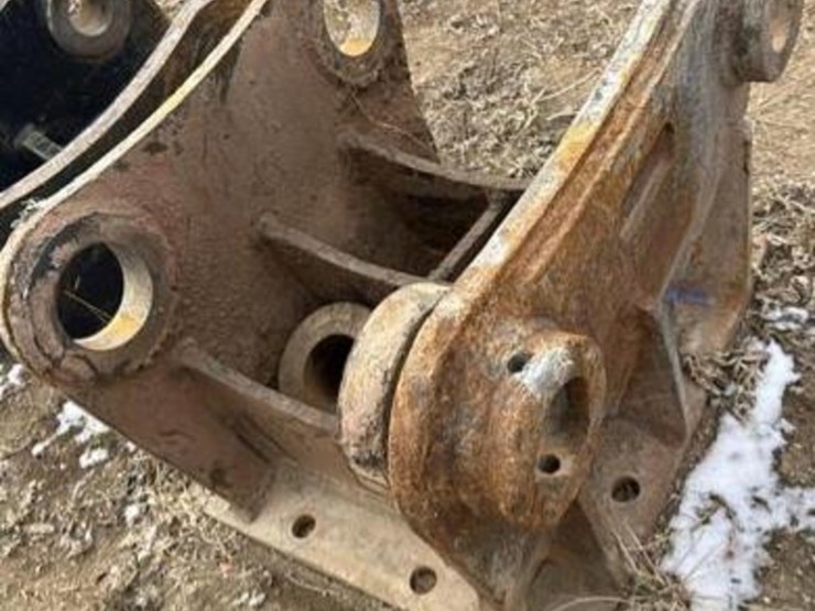 companion-plate-for-standard-backhoe-image-1