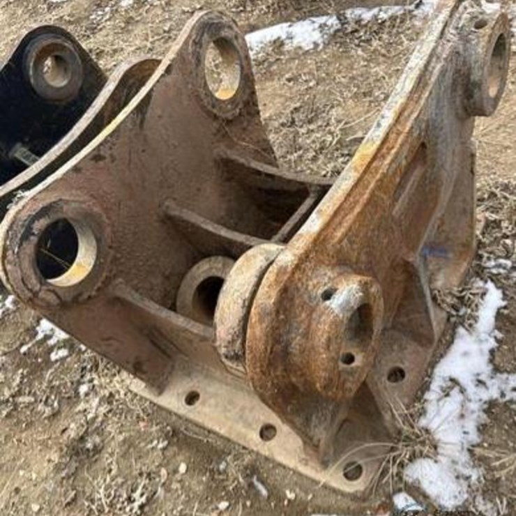 Companion Plate for Standard Backhoe