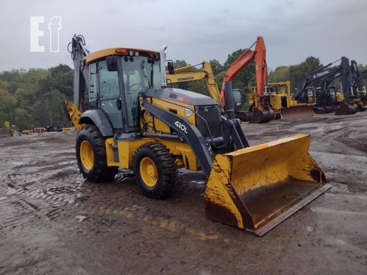 2020-deere-410l-image-37
