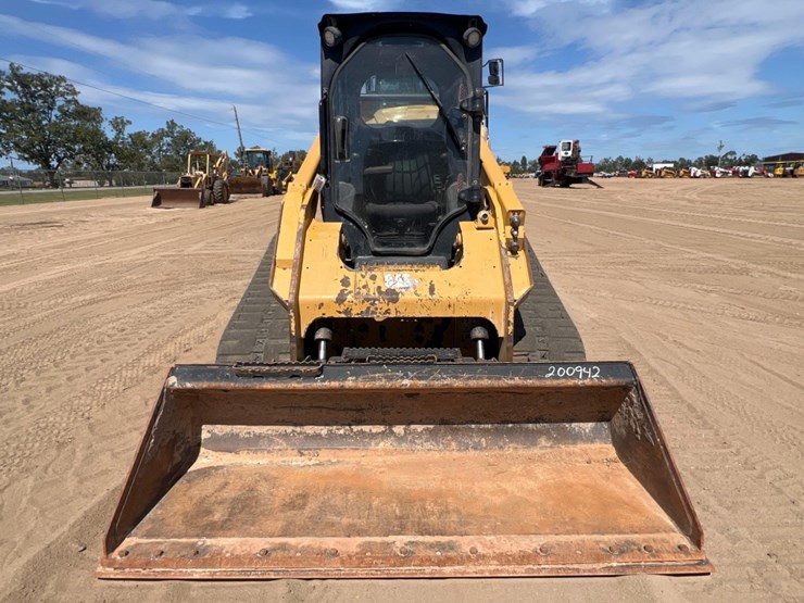 2019-caterpillar-289d3-image-7