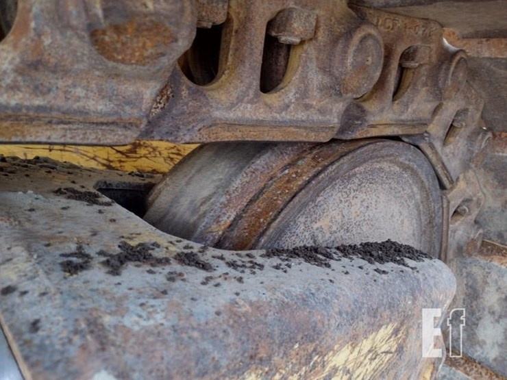2008-caterpillar-d6t-lgp-image-28
