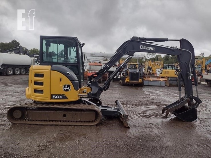 2023-deere-50g-image-3