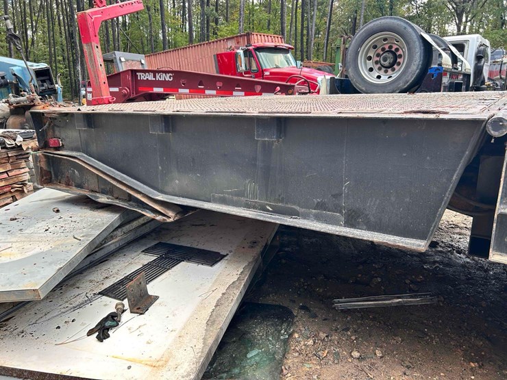 wilson-low-boy-48'-trailer-image-7