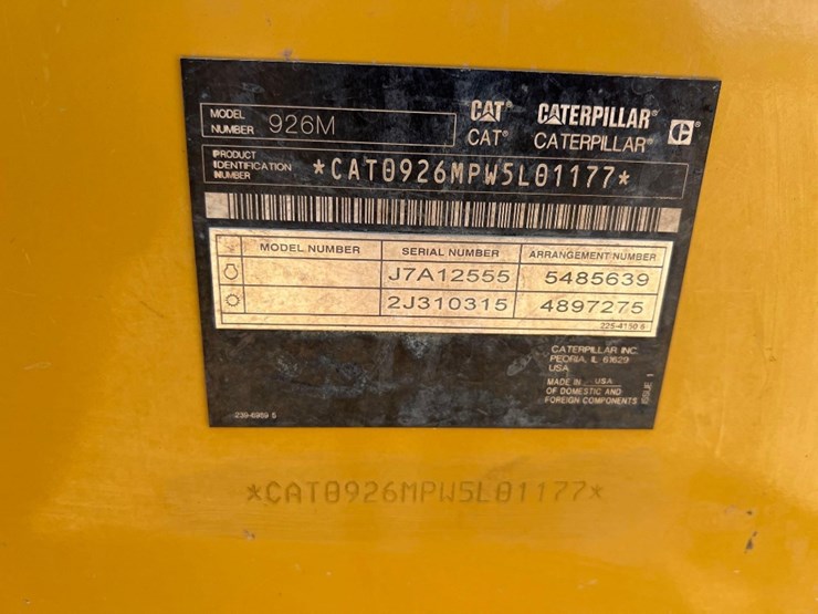 2021-caterpillar-926m-image-15