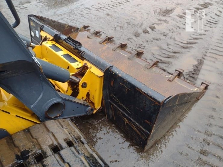 deere-333g-image-17