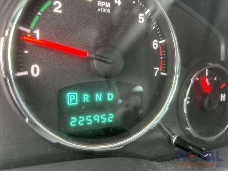 2012-jeep-liberty-image-6